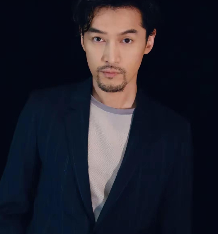 为胡歌一样的80后们加油