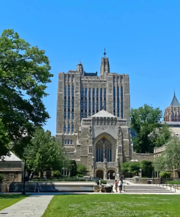 全世界最好的20所大学：
​1、​第一：美国斯坦福大学；
2. 第二：美国哈佛大