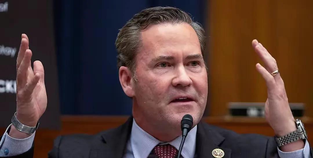 美国亮明了态度！
美国国家安全顾问沃尔茨说，乌克兰在结束战争之后，它的安全要由欧