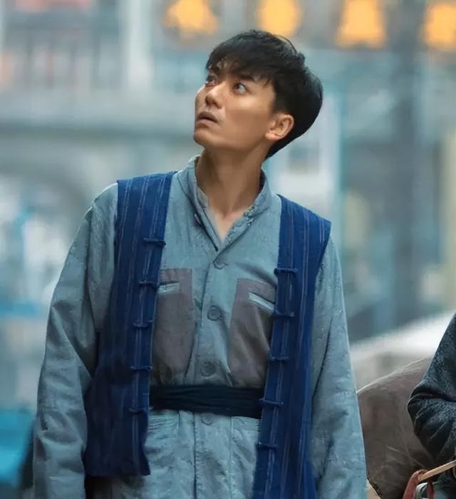 长得丑演技还尬,满脸写着“关系户”的5位艺人,看着就让人窝心(长得丑演技好的演员)-第12张图片-九妖电影 长得丑演技还尬,满脸写着“关系户”的5位艺人,看着就让人窝心(长得丑演技好的演员)-第12张图片-九妖电影