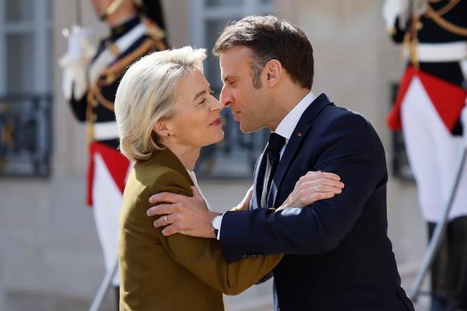 欧盟委员会公布新人事名单，东欧崛起，法德失势，中欧关系或受影响。

对于这事儿，