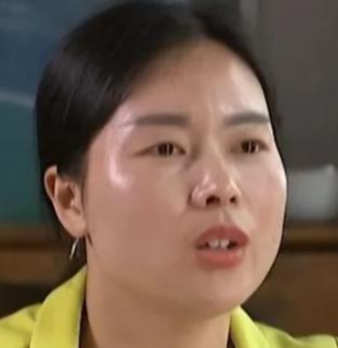 1992年，湖北一对夫妻自杀身亡，只留下了五岁的女儿，18年后女儿不顾众人反对，