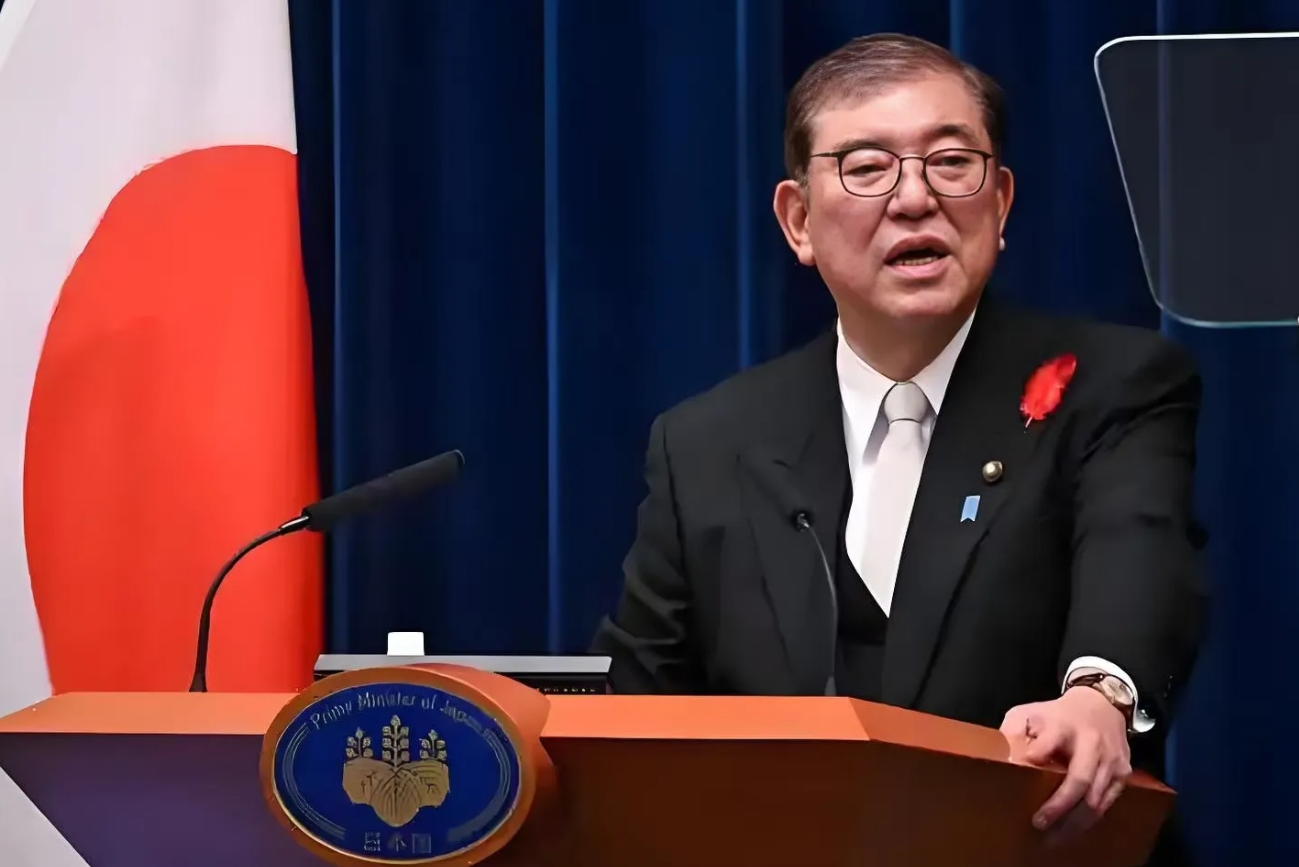 石破茂加入反对美国的阵列。

当地时间2月17日，石破茂在日本国会上发表了对俄乌