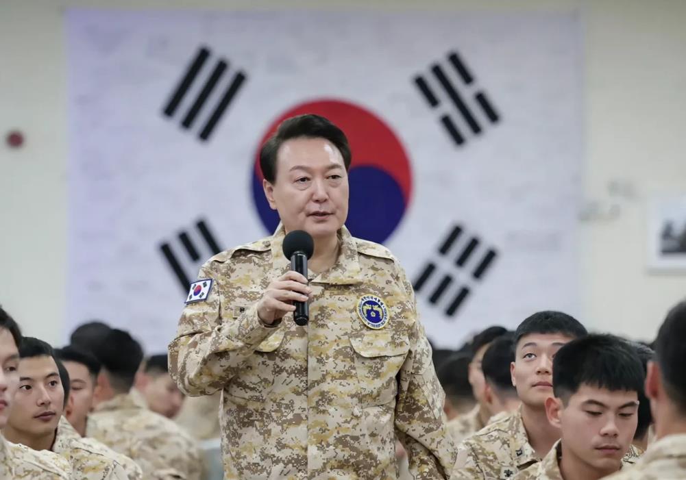 万万没想到啊！韩国竟然借机与北约勾连起来了。韩国指责朝鲜向俄罗斯先期派遣了150