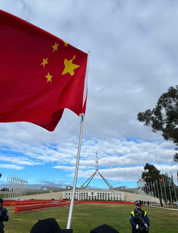 特朗普一胜选，加拿大紧跟步伐对我国下手！