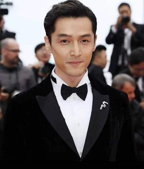 西装是男人的武装！