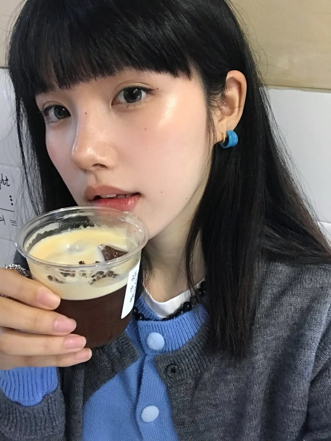 淡颜的清透感𓂋 ﾟ⋆🎧📨 ⟢
𝚋𝚊𝚋𝚢 𝚋𝚕𝚞𝚎﹡。.* 