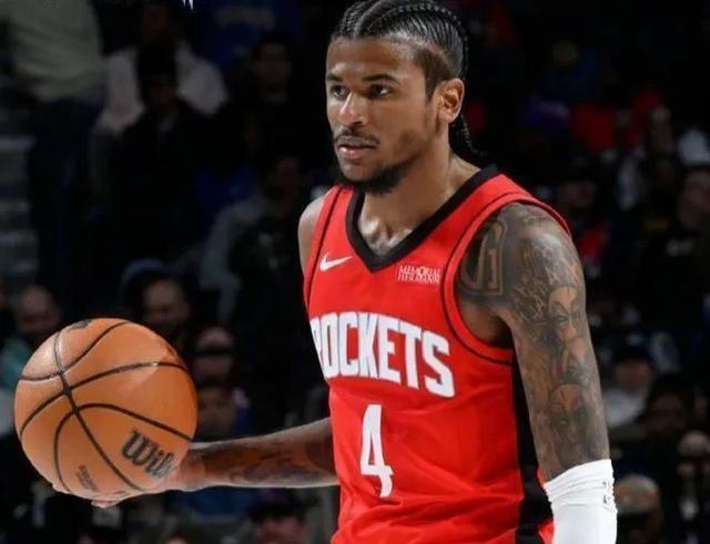 火箭117-106三杀快船！球员表现：1人满分，2人优秀，2人及格