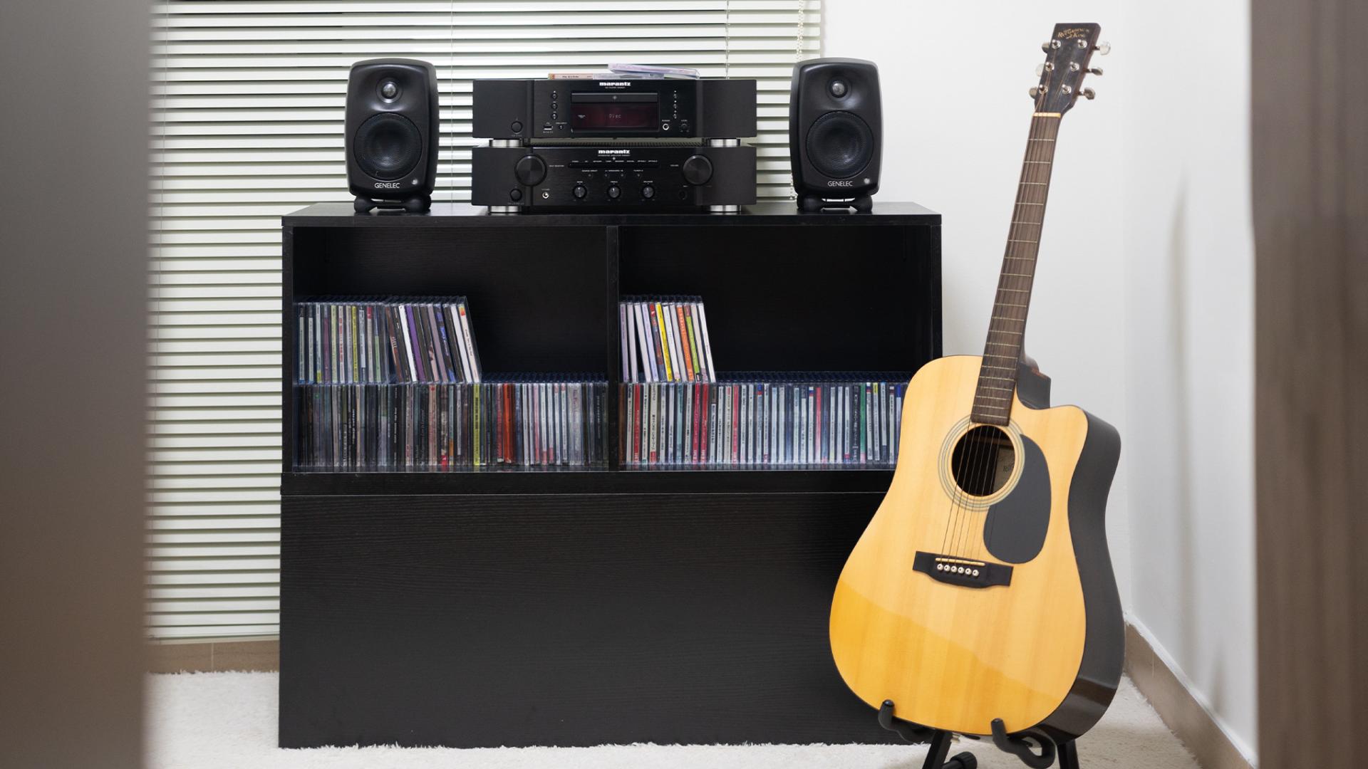 真力音箱搭配马兰士CD机，家里总要留一个角落，给这个喧嚣世界中的我充充电