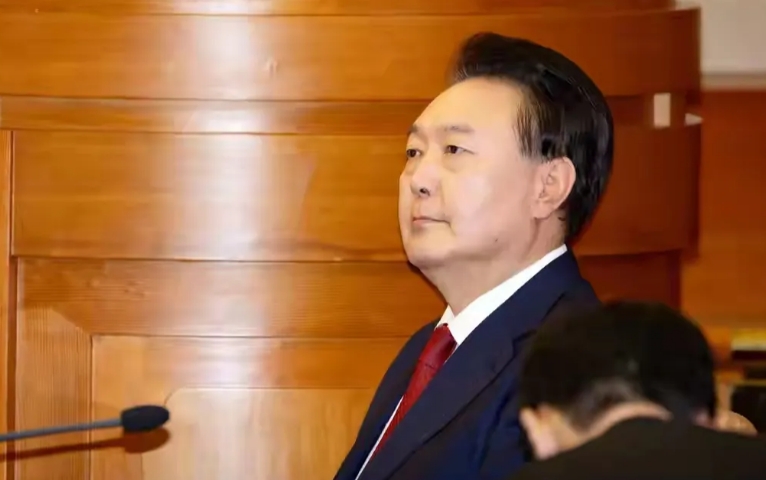 尹锡悦在宪法法院发言：国会戒严事件的本质是一次政治斗争，以李在明为代表的在野党势