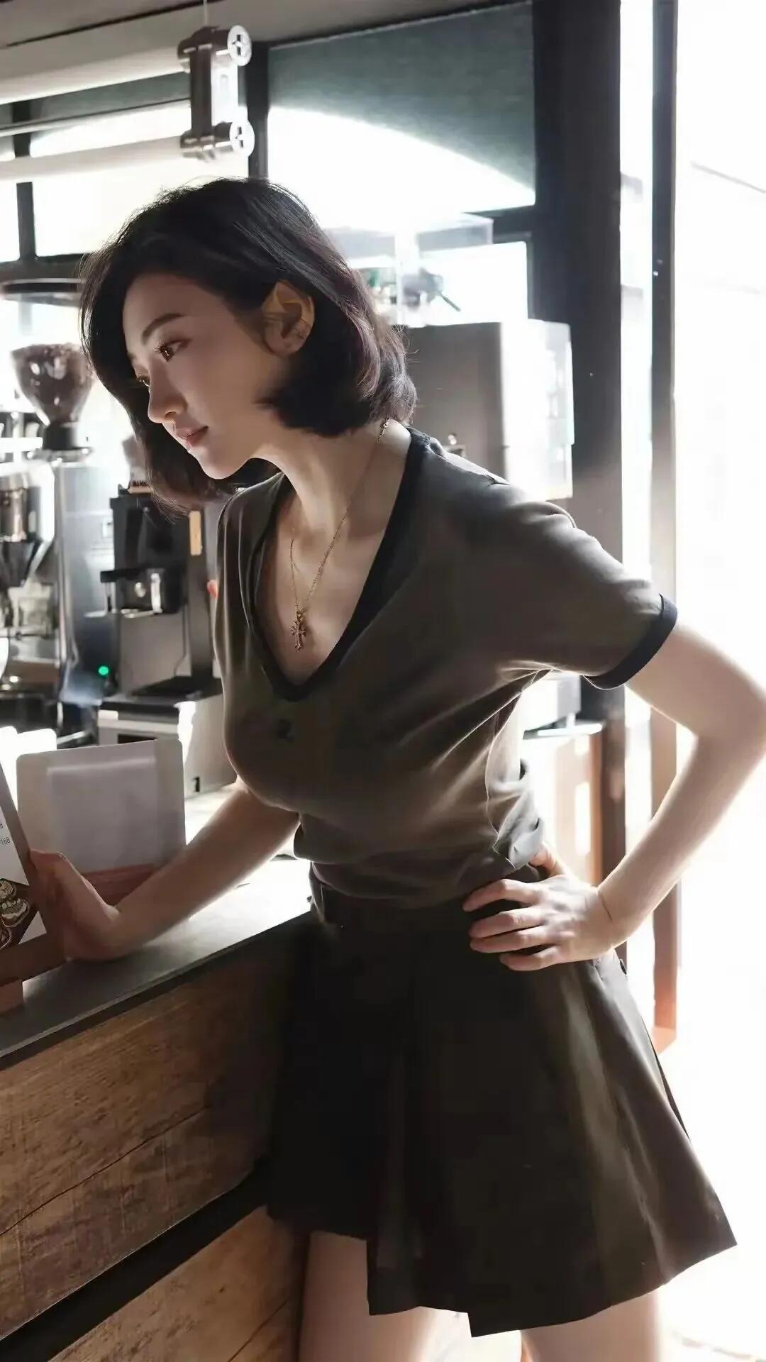 景甜甜美精致