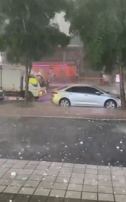 我已经体会到昨天的黑暗天气了，但没想到会出事！

每天都能收到提醒短信，深圳也差