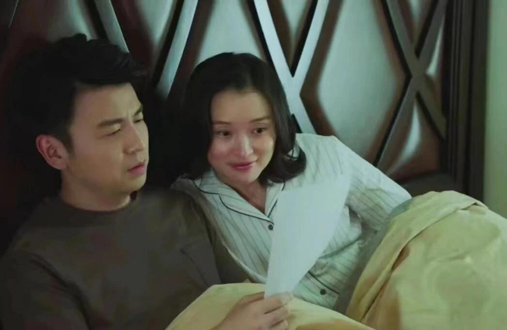 《我的前半生》:罗子君永远不知，为啥她可以买8万的鞋，而凌玲花8.4万租房，就让陈俊生恨得咬牙切齿