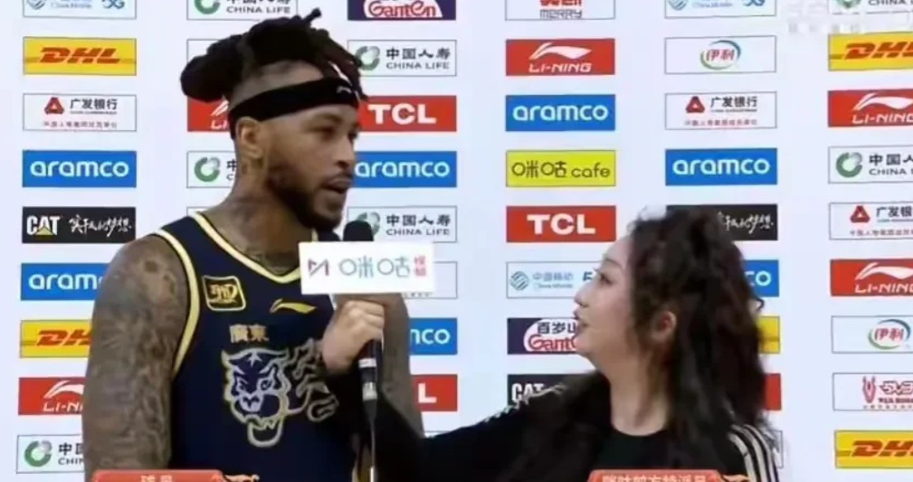 莫兰德:毫无疑问！当然我自己感到非常开心，今年夏天能重返中国联赛加盟广东打球，我