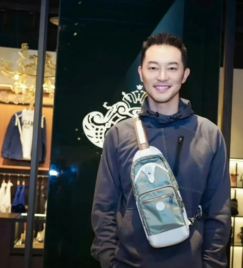 沙溢成功瘦身，时尚资源源源不断找上门