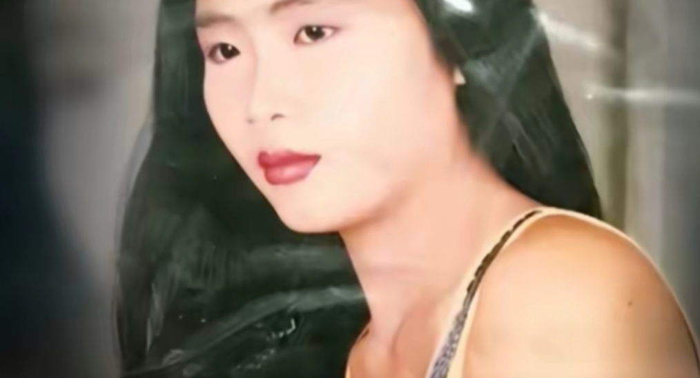 2006年，沉迷韩剧的江西女孩金美秀，如愿以偿嫁给31岁韩国大叔，她发现丈夫话很