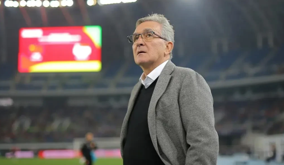 不出意外，国足14号客场对阵巴林，伊万的首发名单大概率如下：

1，张玉宁——来