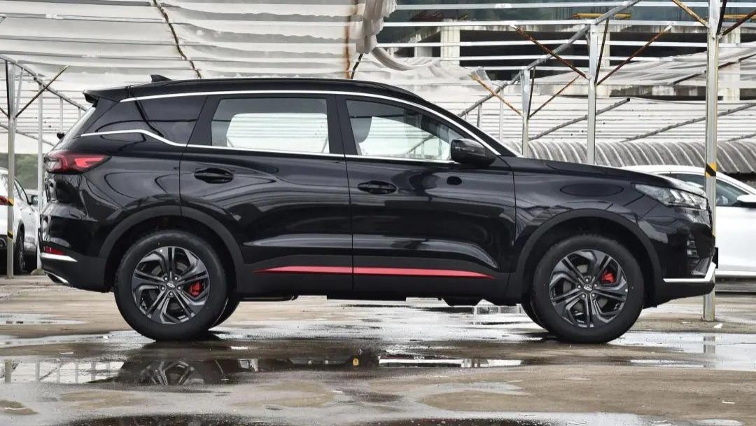 8万左右首选这3台SUV，1.5T爆188马力，配置足空间大，买了不会错