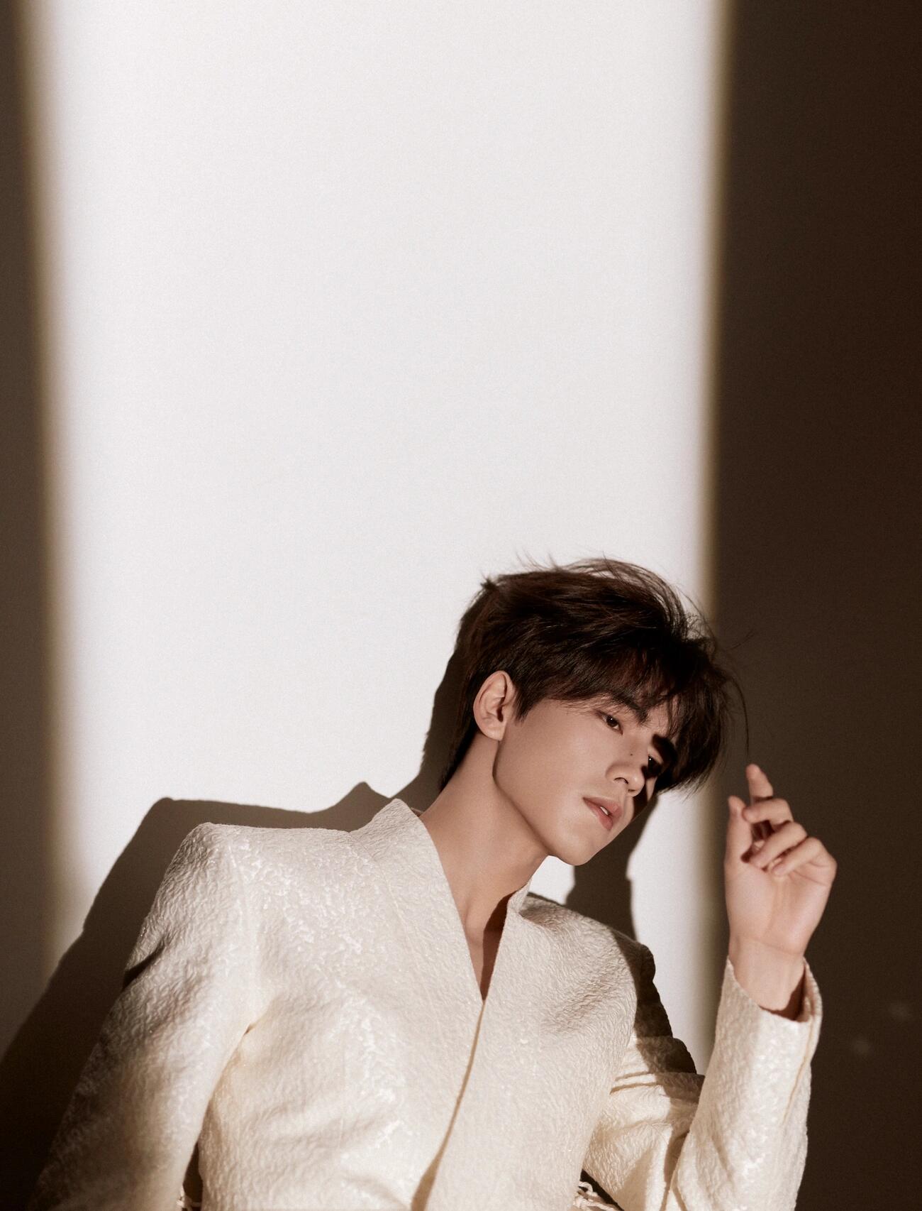 张凌赫简直是太帅了