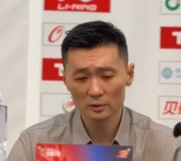 CBA是否已经违法劳动法？球员打架，罚款主教练，球员撞裁判，又罚主教练，新疆队主