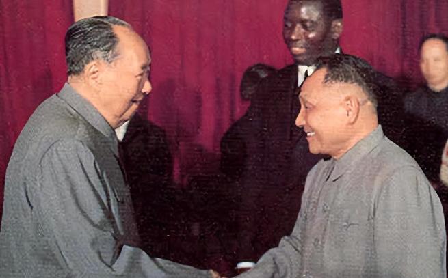毛主席与邓小平的深远布局