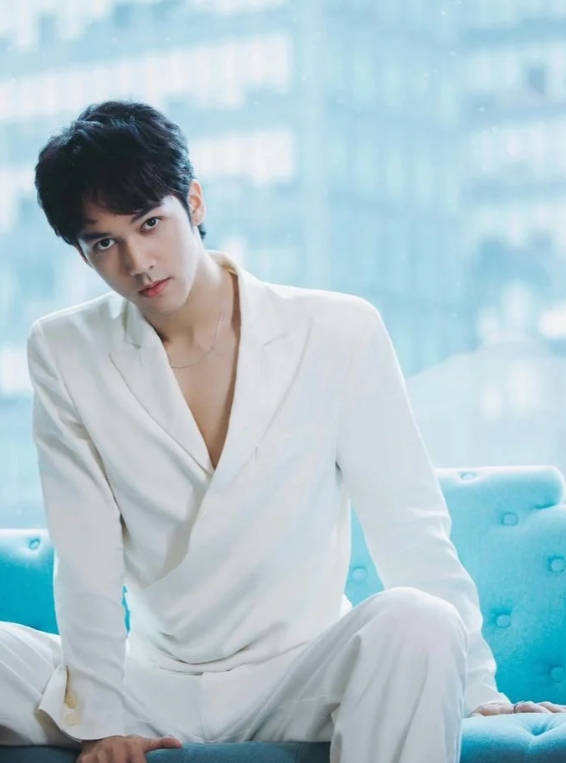 陈牧驰低调复工，新剧角色引发热议