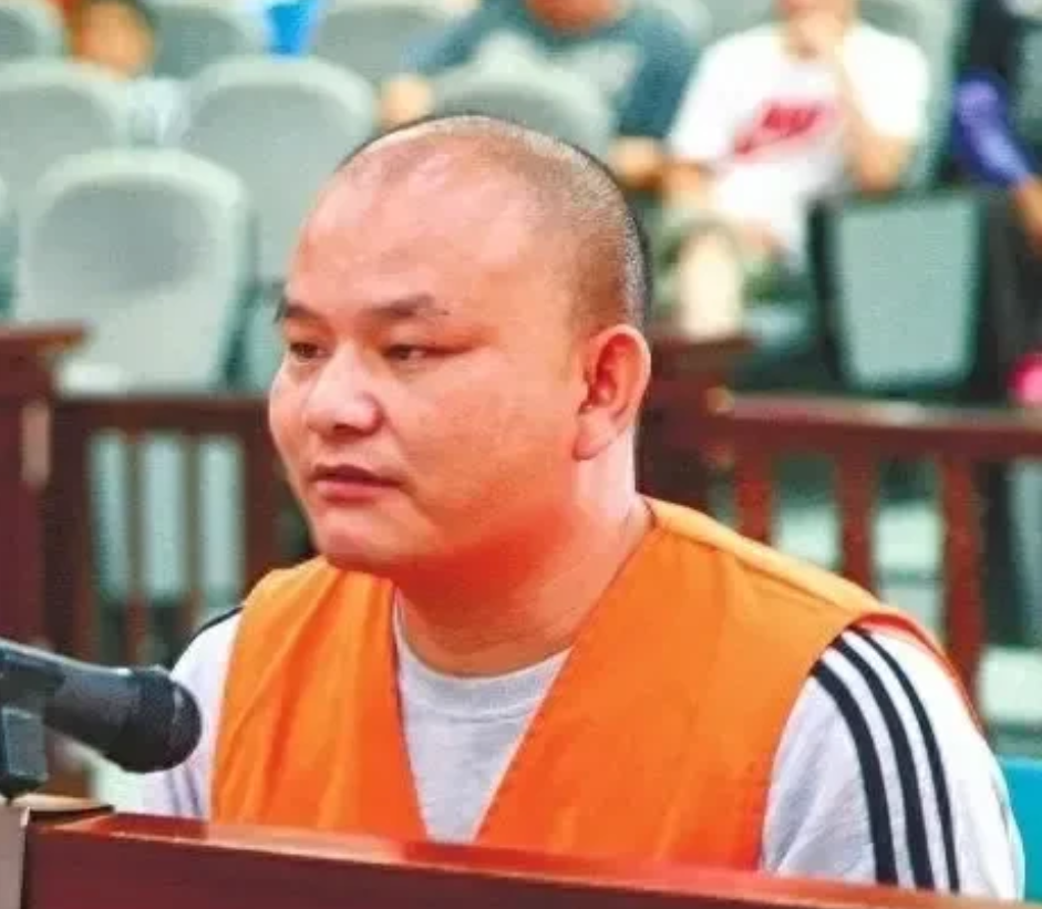 最狠电工凭一己之力，团灭120人的黑社会组织，其中炸死9人，重伤48人，这事发生