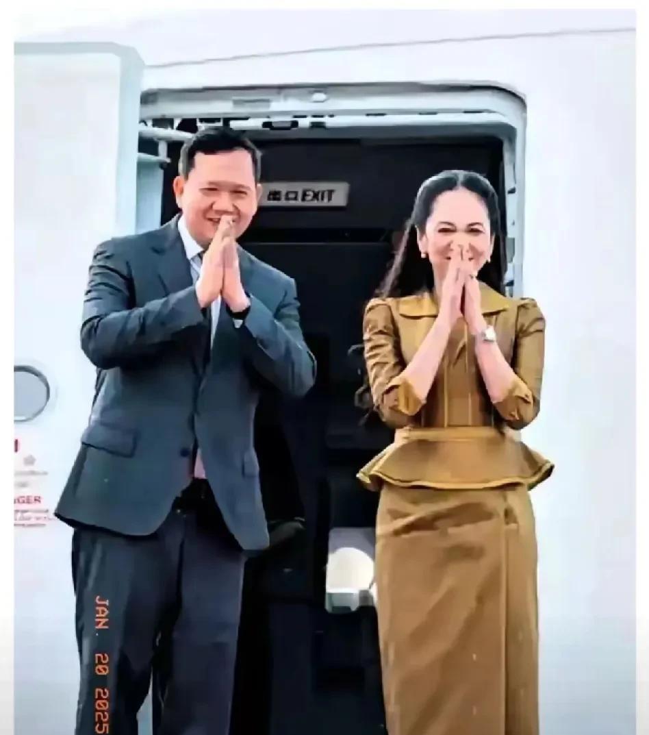 洪二私自联系投资方重启谈判，结果被拉黑，导致洪家陷入被动局面。谈判未能达成，洪二