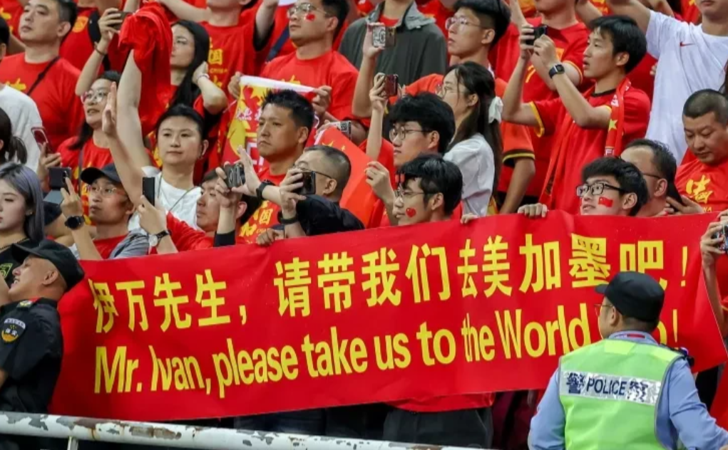 不出意外，这就是明年国足18强赛的最强主力阵容了，杀到第二名不是梦！

门将：王
