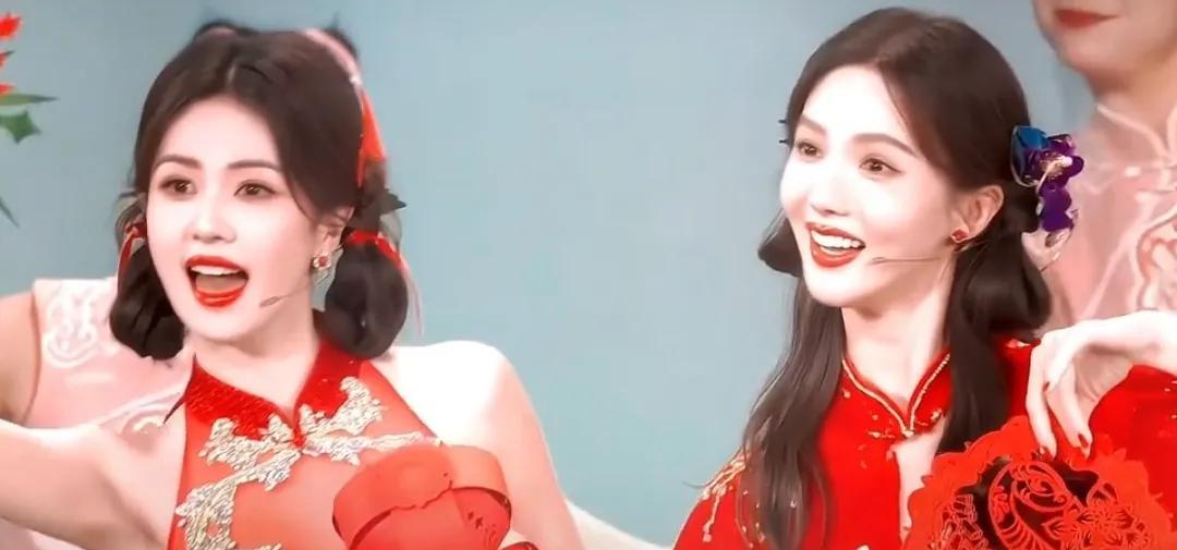 程潇好美 像个芭比娃娃一样，镜头给蓝盈盈和任敏我都被美得吓一跳了。我之前因为玉骨