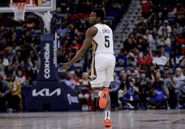 在全明星赛过后，新奥尔良鹈鹕队的势头非常迅猛，他们在最近10场比赛中，获得了其中