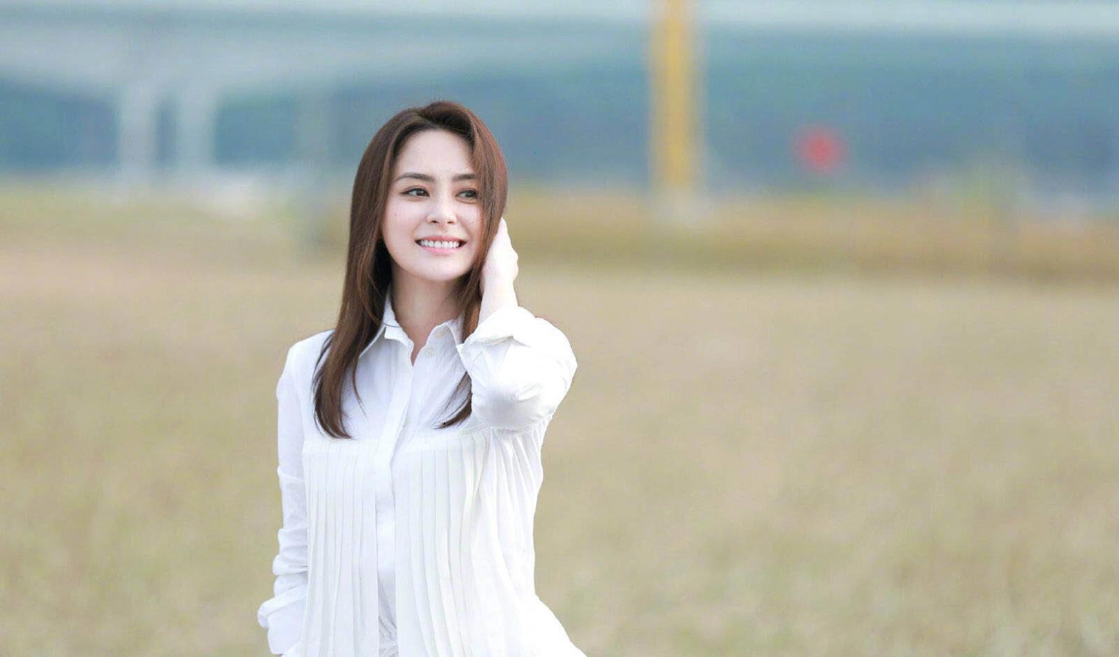 当年阿娇为何配合冠希？真相让人忍不住落泪