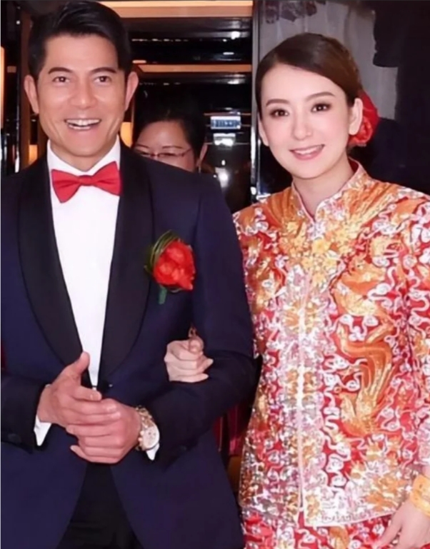 方媛：婚姻真相曝光，坦言靠颜值吃饭