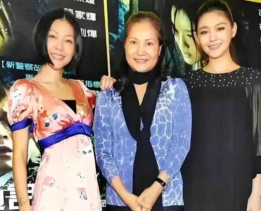  汪小菲和大S家关于孩子的事又有新进展，像一出精彩的连续剧。台媒爆料，S妈提出了