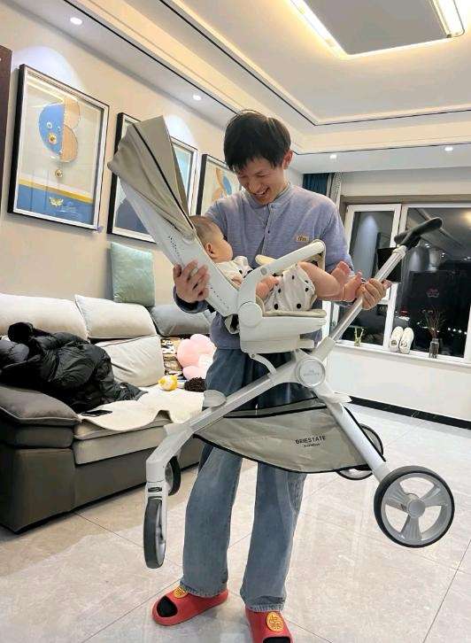 我不抱娃我抱车