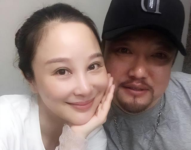 28岁成国家一级演员,35岁辞副处级职务,38岁上春晚,贾冰太绝了(贾冰怎么获得的一级演员)-第21张图片-九妖电影 28岁成国家一级演员,35岁辞副处级职务,38岁上春晚,贾冰太绝了(贾冰怎么获得的一级演员)-第21张图片-九妖电影