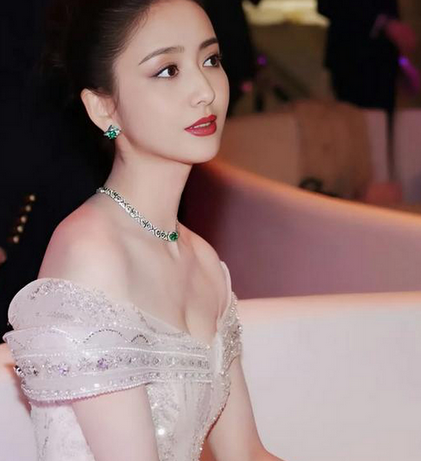 知性女人佟丽娅,成熟男人的白月光