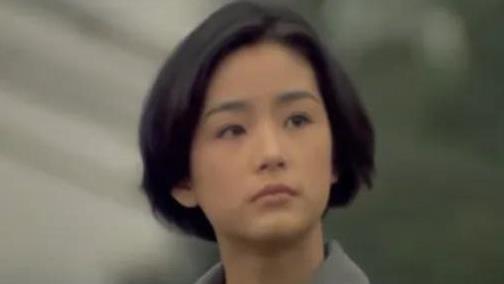 林青霞一夜未眠心痛哀悼，回忆16天前和琼瑶的通讯聊天，懊恼不已