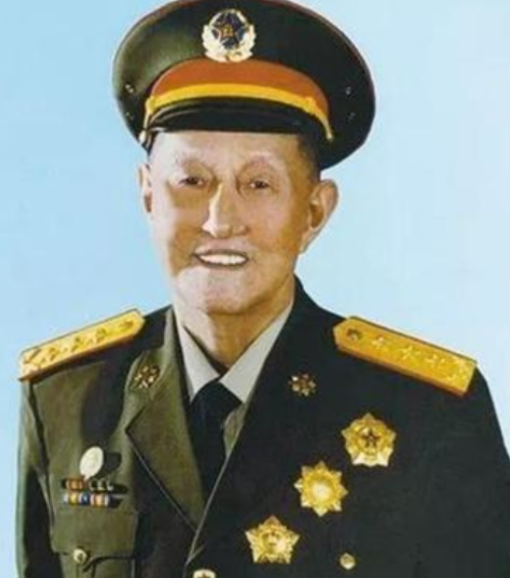 1986年，开国上将洪学智受邀访问美，谁料对方竟挑衅道：“你是什么学校毕业的？而