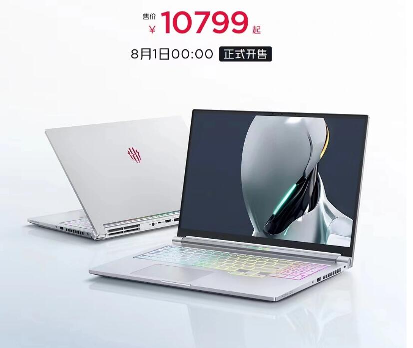 红魔游戏本 16 Pro 冰川银配色将于 8 月 1 日 0 点开售，该电脑采用