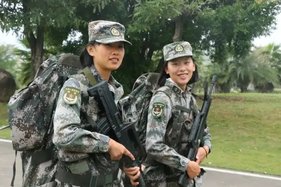 我一位朋友，孩子当了五年兵回来后分到了国家电网工作，家里人都高兴坏了。工资待遇大