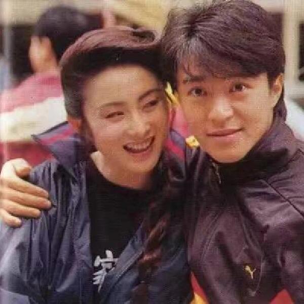 旧照，星爷的合照