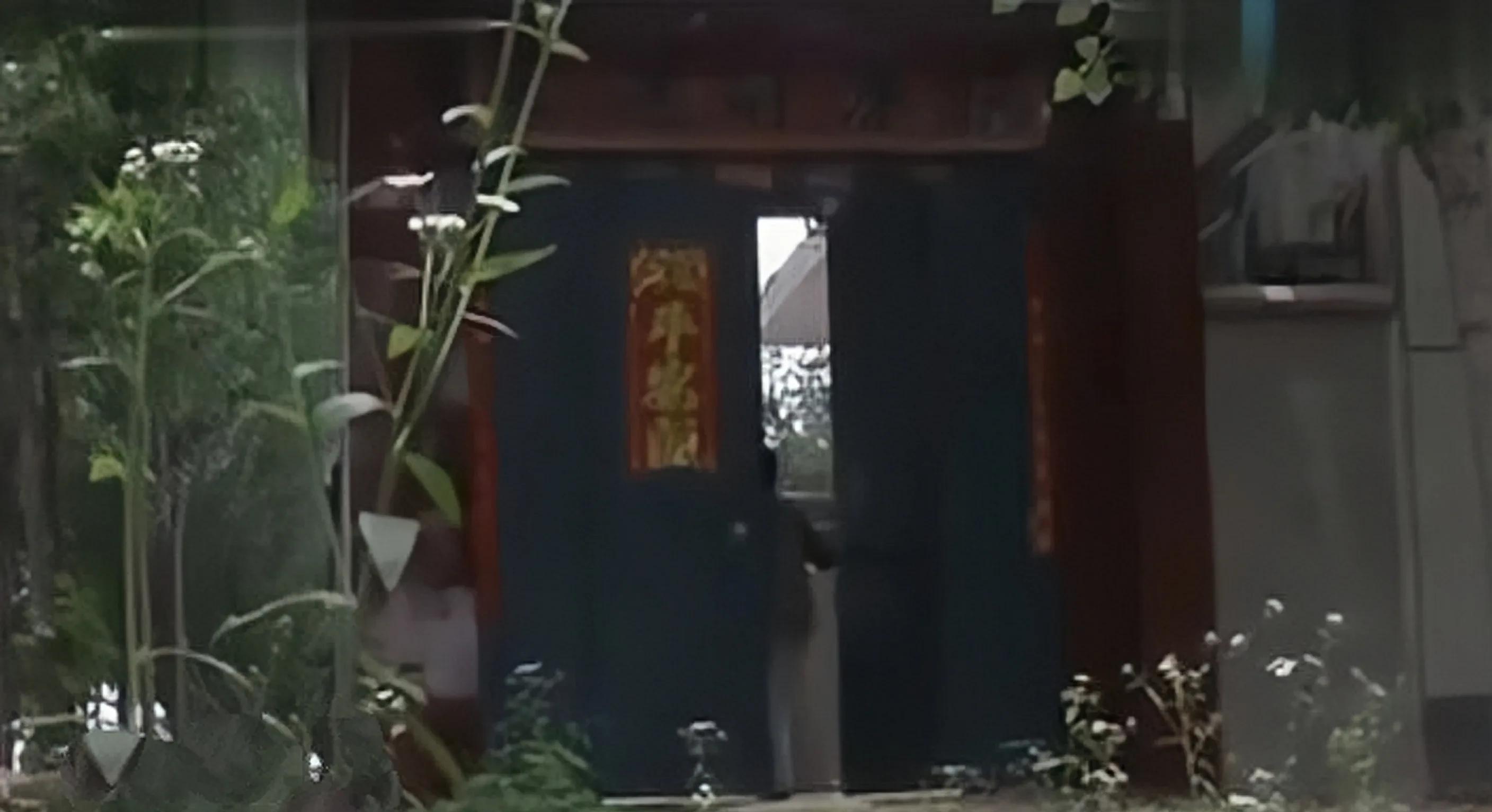 贵州锦屏惊现血腥密室命案，神秘脚印指向何方？