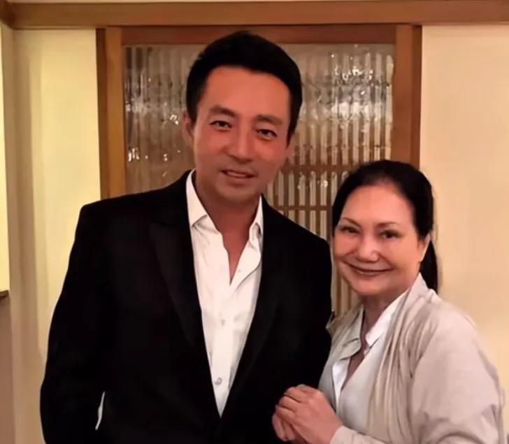 大剧终，S家亲友透露如下消息！

S家其实一直不太在意孩子的抚养权，孩子本来就归