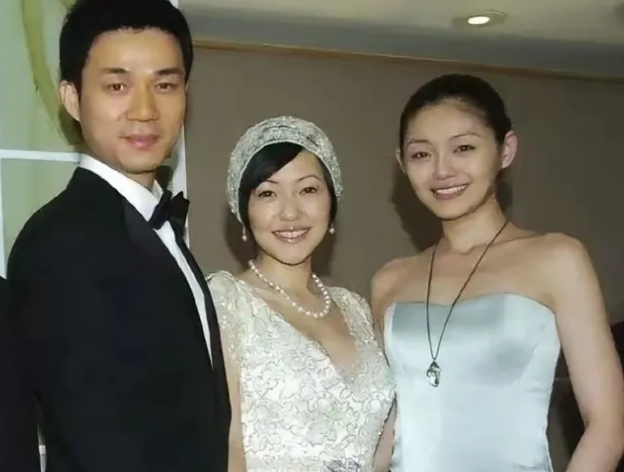许雅钧是S家族情绪最稳定、最不愿意演戏的女婿！

大家发现没有，不管是汪小菲还是
