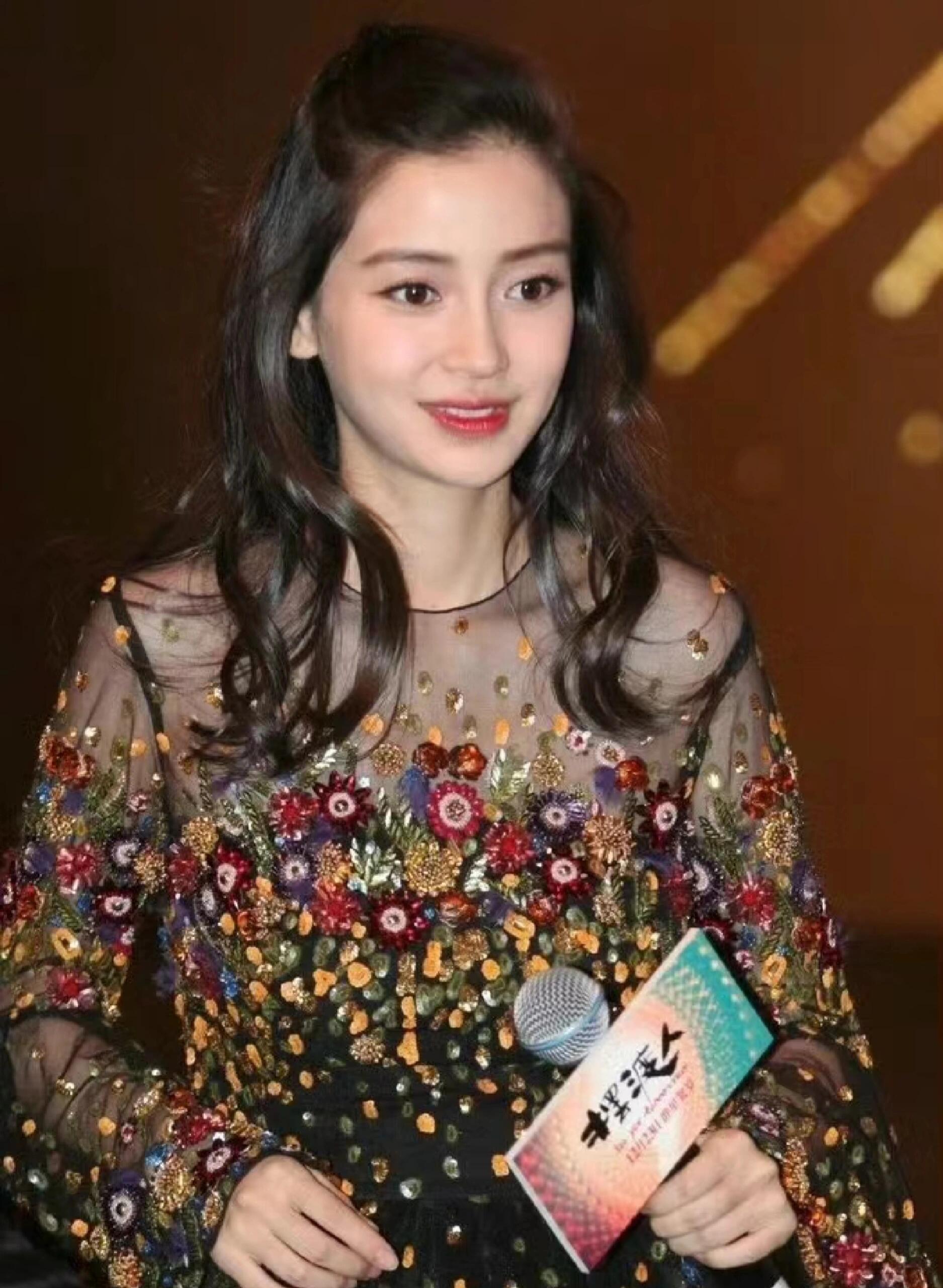杨颖是最时髦女明星吧
