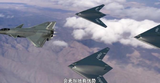 “港媒：中国空军歼-20S双座战斗机与忠诚僚机联手对战美军F-22战斗机，胜率超