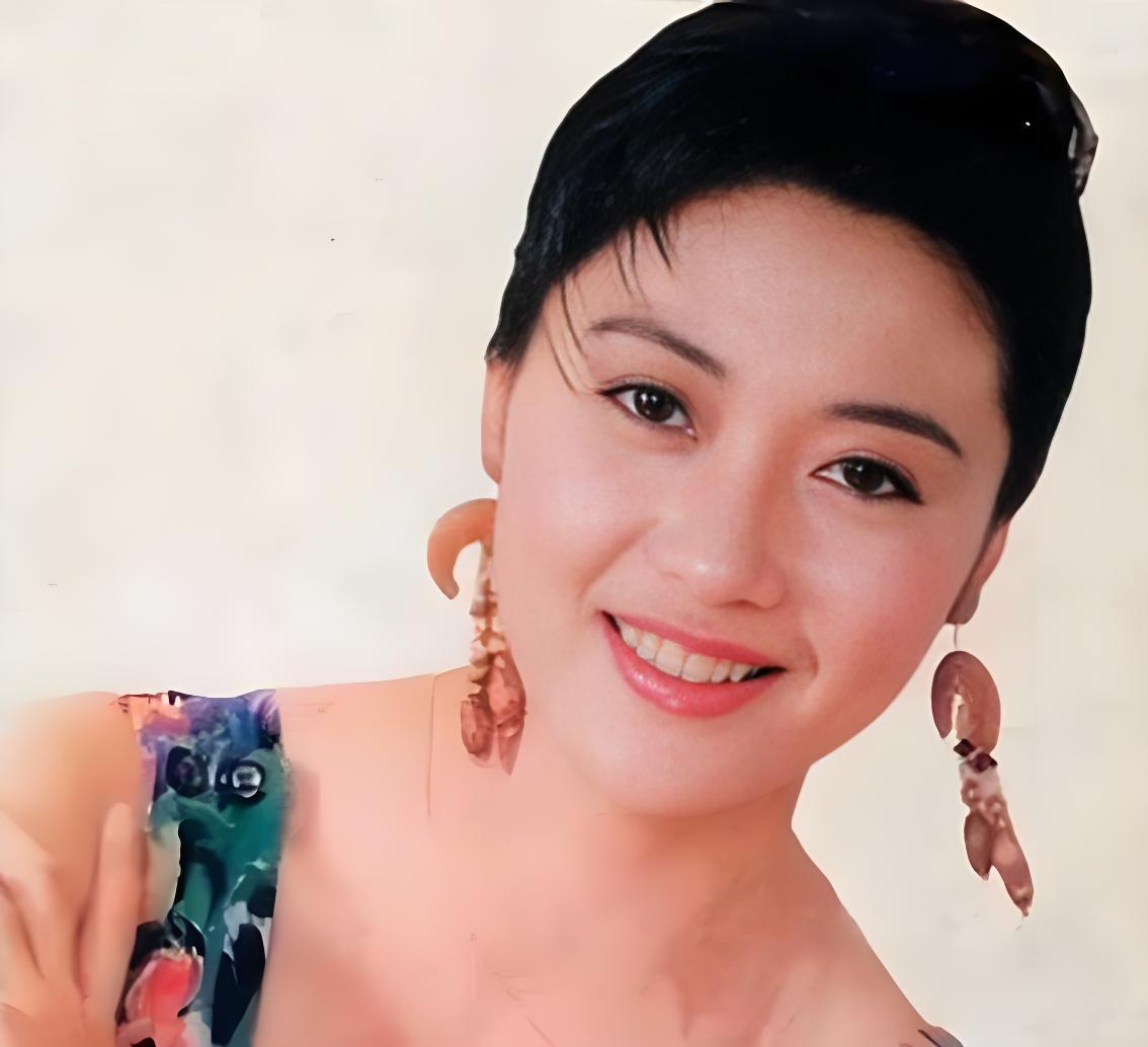 广东电视台变味了，《万紫千红》主持各奔东西，你还记得谁？