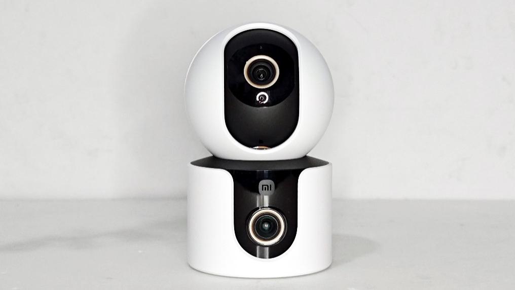 小米智能摄像机C500双摄版：一机双摄看护更全面