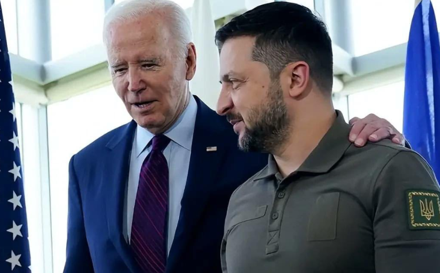 形势骤变！11月28日白宫要求乌克兰征兵年龄降至18岁，高中毕业必须参军！乌军将